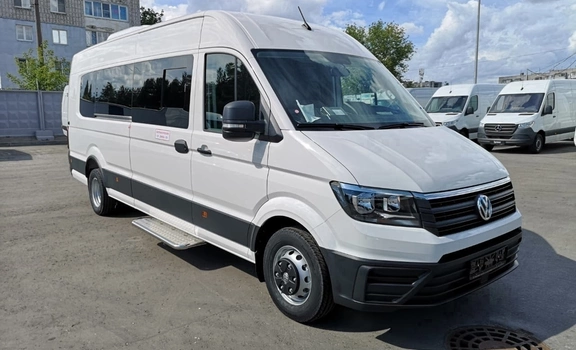 Туристический автобус VOLKSWAGEN CRAFTER